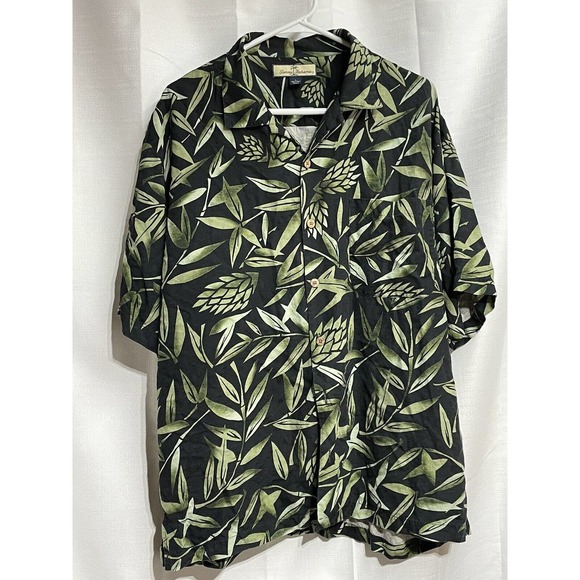 Tommy Bahama Hawaiian Shirt Mens L Floral Black 100% Silk Short‎ Sleeve - Picture 3 of 4
